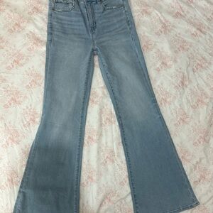 American Eagle Flared Jeans 0